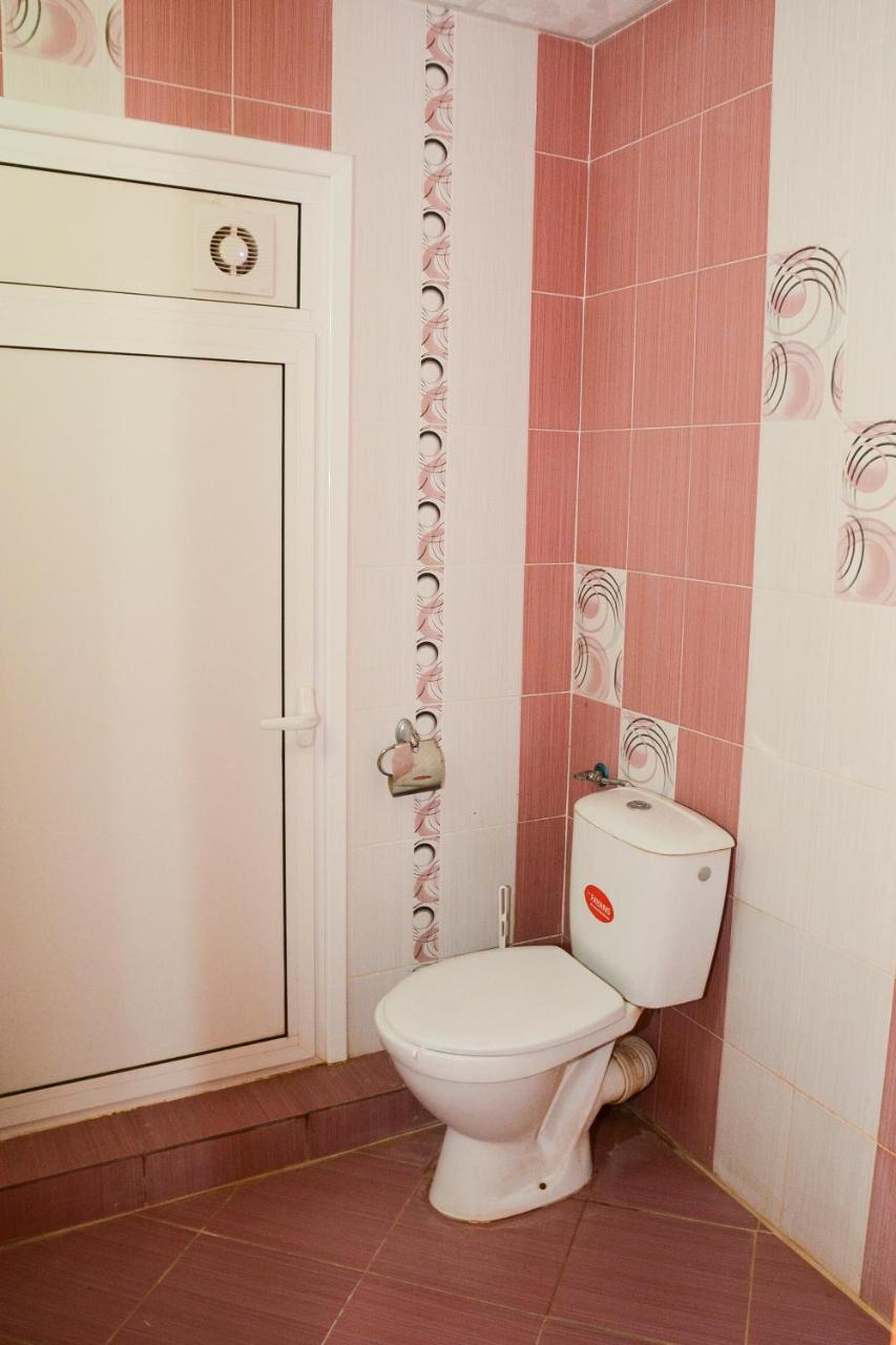Guest House Raiski Kаt Mezek Exterior photo